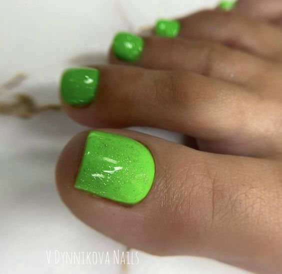 Step into Spring with Stylish Toe Nail Ideas for 2024
