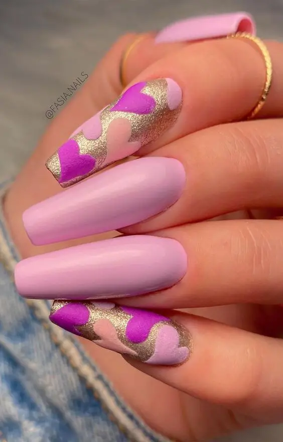 Spring Nails with Glitter 2024: A Dazzling Trend for a Sparkling Season