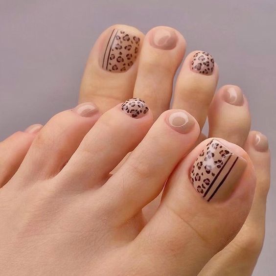 The Hottest Toe Nail Colors for Spring 2024