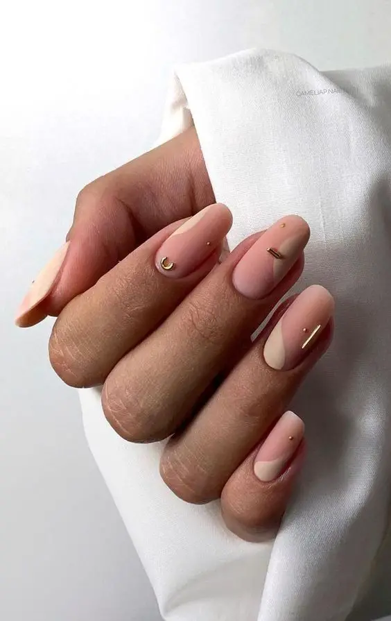 Natural Nails Spring 2024: Enhance Your Beauty with Simple Elegance