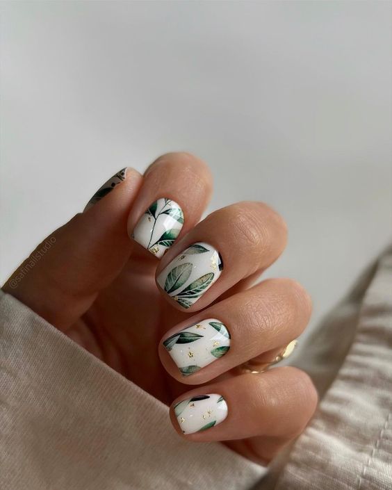 Vacation Nails 2024: Nail Art Ideas to Elevate Your Getaway Look