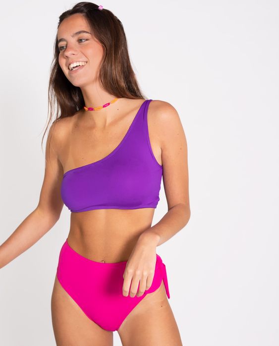 2024 Swimsuit Color Trends: What's Hot for Summer