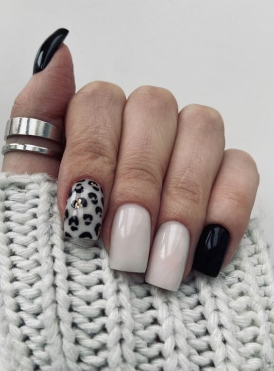 Short and Sweet: Summer Short Nail Trends for 2024