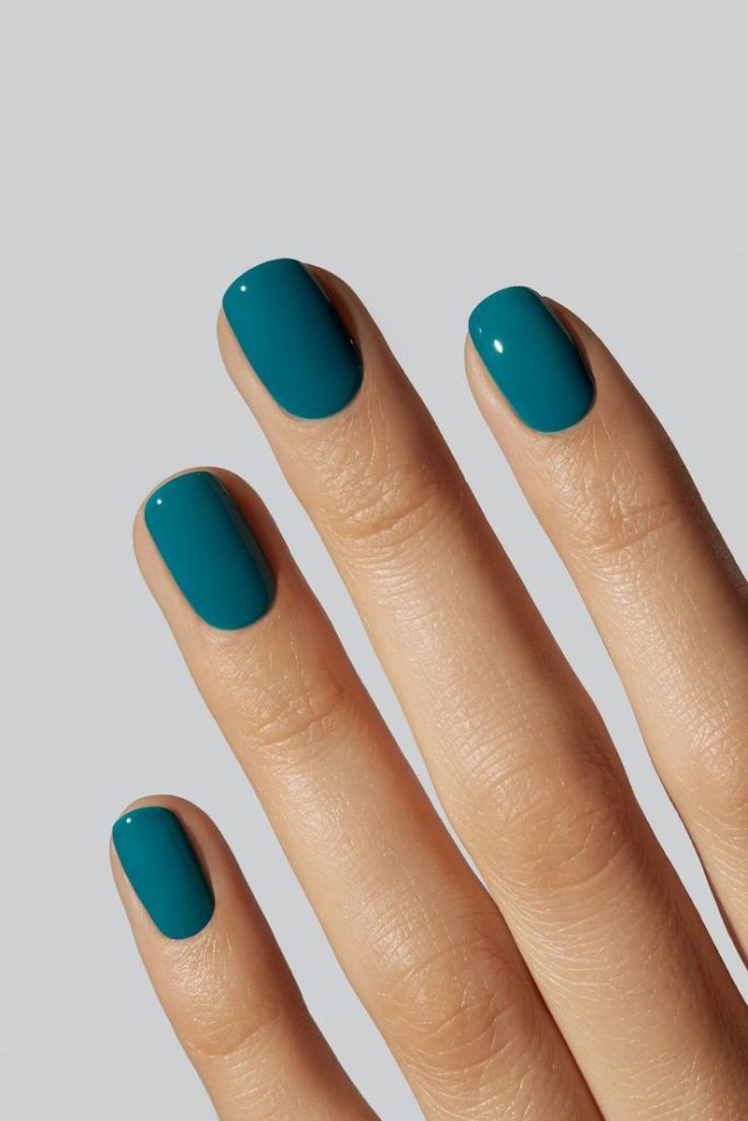 Nail the Look: Hottest Summer Nail Colors for 2024