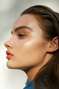 Light Makeup for Hot Summer 2023: 19 Perfect Ideas