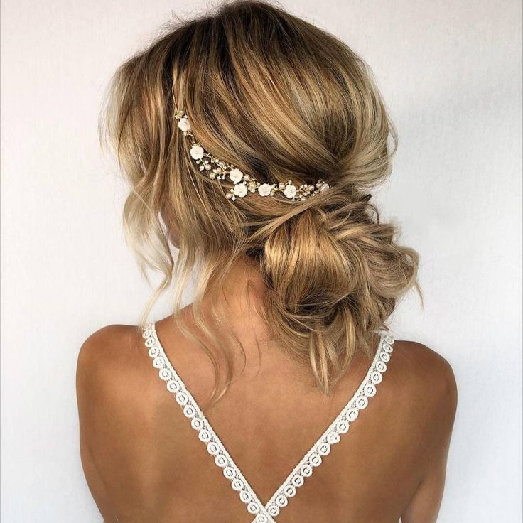 Beach Hairstyles 21 Ideas for a Stylish Beach Look thepinkgoosecom