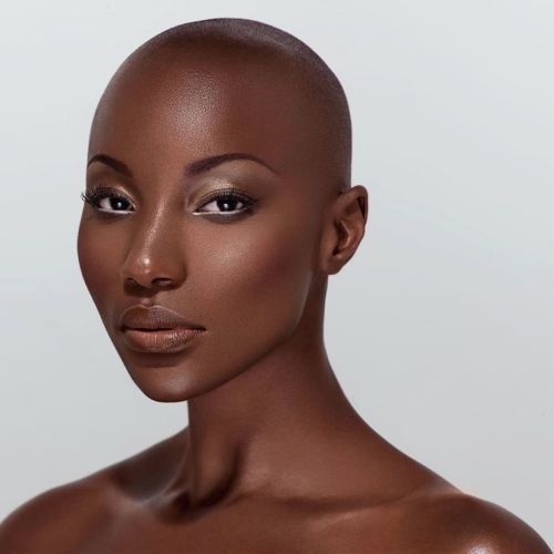 17 Trendy Bald Fall Hairstyle Ideas for 2023