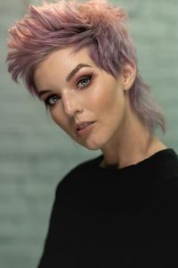 17 Edgy Grunge Pixie Haircut Ideas: Embrace the Raw and Rebellious Style!
