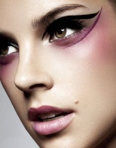 15 Gorgeous Fall Makeup Looks for 2023: Embrace the Season's Beauty