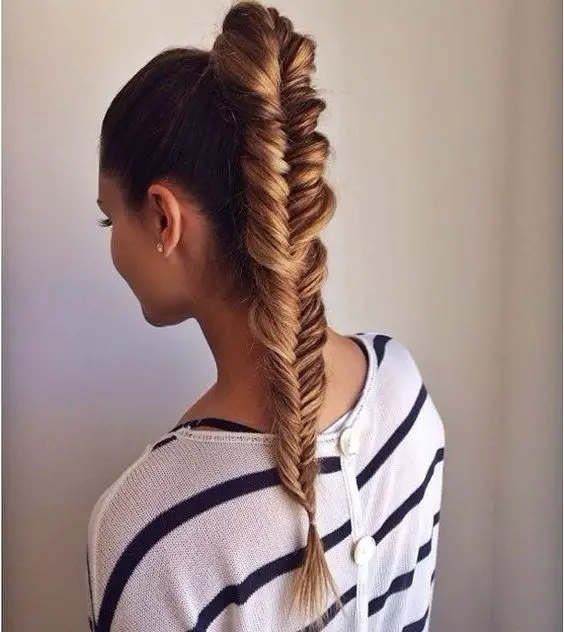 19 Beautiful Braided Fall Hairstyles for 2023: Embrace the Season with Elegance