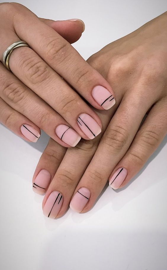 17 Chic Square Nail Ideas for Fall 2023