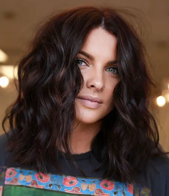 19 Gorgeous Fall Hairstyles for Brunettes in 2023