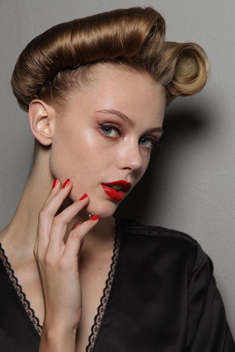 17 Aesthetic Fall Hairstyle Ideas for 2023