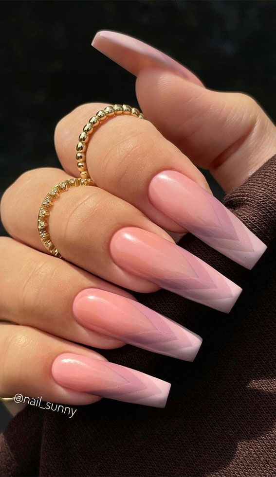 17 Chic Monochrome Fall Nail Ideas for 2023: Elevate Your Coffin Nails