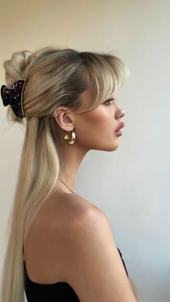 17 Trendy Fall Hairstyles with Bangs for 2023
