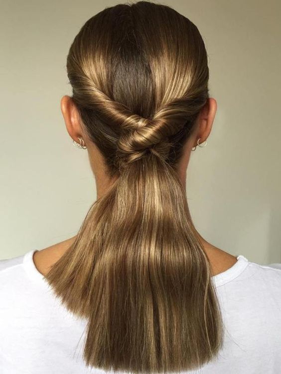 15 Stylish Twist Ponytail Hairstyle Ideas for a Chic Look