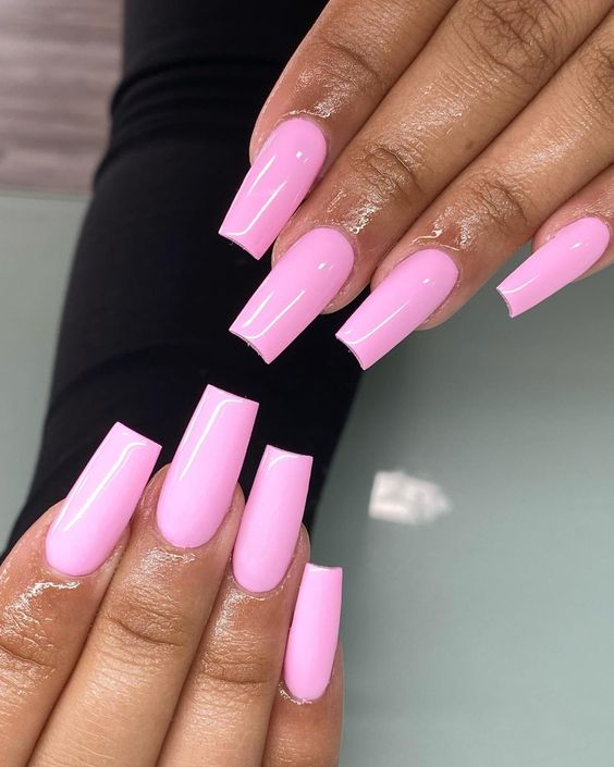 19 Gorgeous Pink Nail Colors for Fall