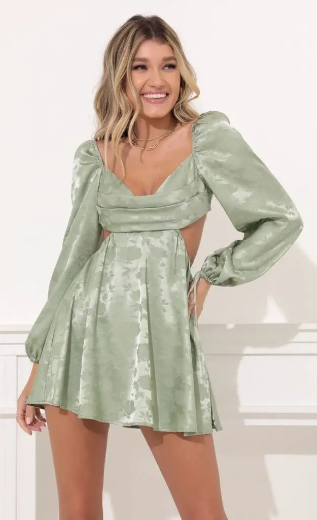 Silk Dresses for Fall 2023: 19 Luxurious Ideas - thepinkgoose.com