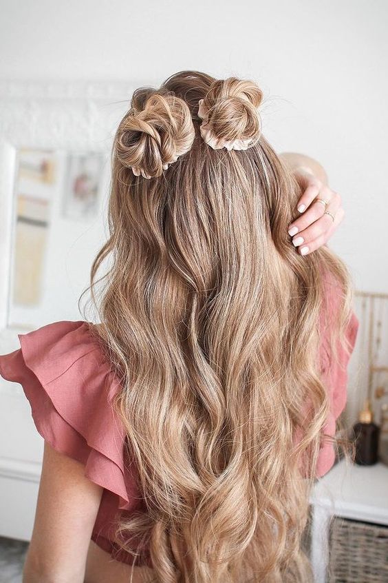 15 Gorgeous Half-Down Fall Hairstyles for 2023: Embrace the Season's Charm