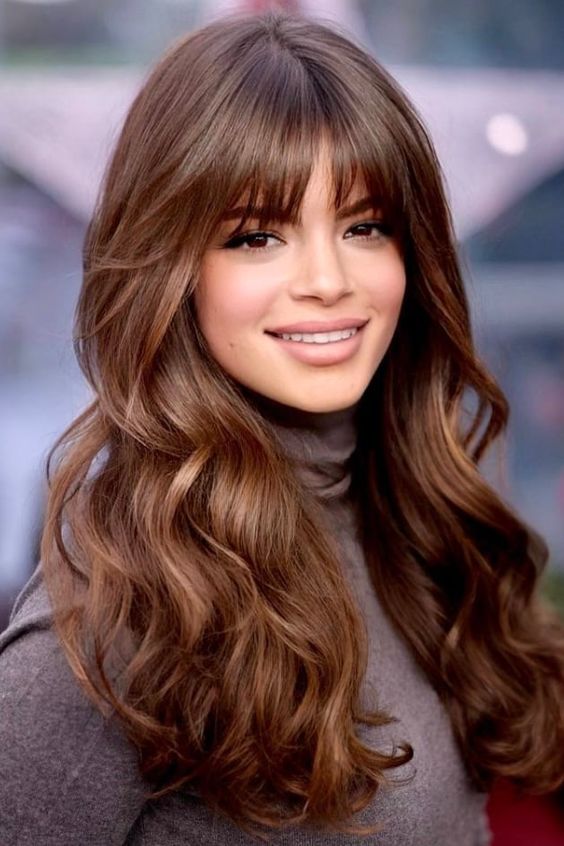 17 Gorgeous Fall Hair Colors with Bangs: Ideas to Embrace the Seasonal Transformation
