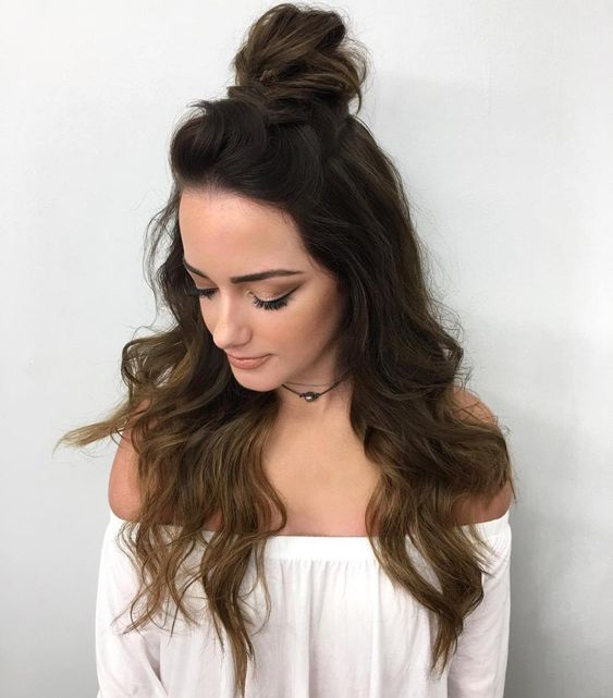 15 Gorgeous Half-Down Fall Hairstyles for 2023: Embrace the Season's Charm