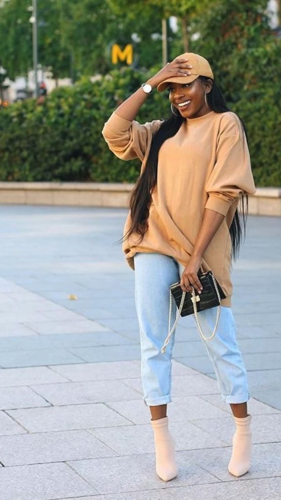 19 Stylish Fall Outfits with Boots for 2023