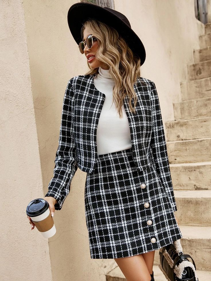 School Outfits 2023: 19 Chic and Trendy Ideas