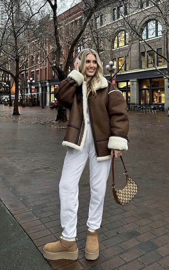 19 Stylish Fall Outfits with Platforms for 2023