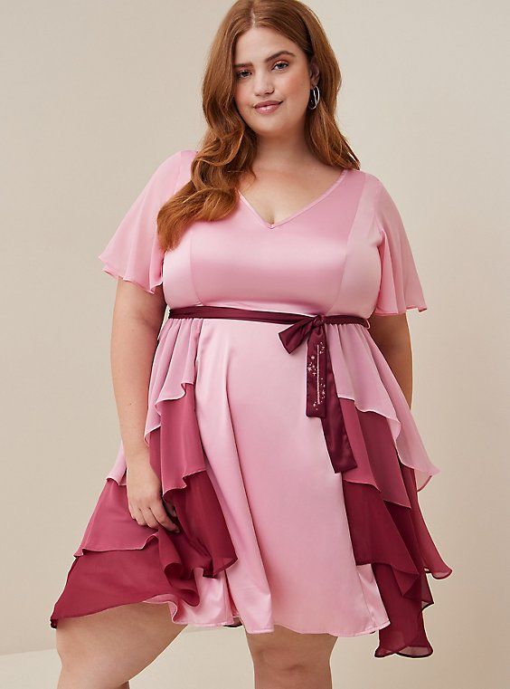 15 Chic Short Plus Size Dress Ideas for Effortless Style