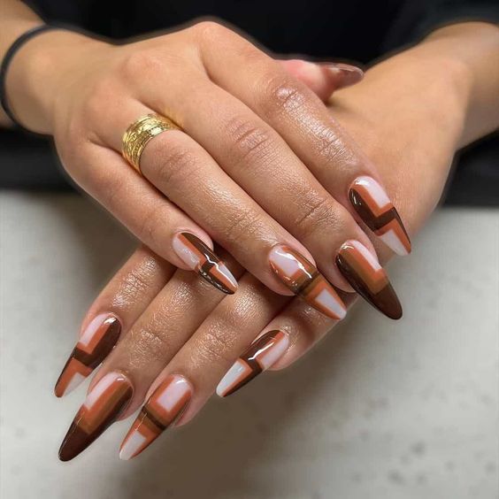 17 Chic and Stylish Brown Acrylic Nail Ideas