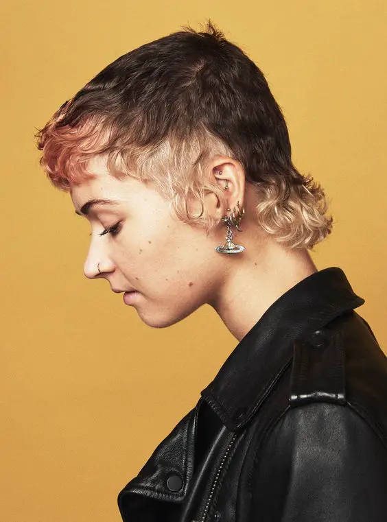 19 Edgy Short Mullet Hairstyle Ideas