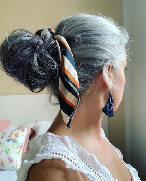 15 Chic Hairstyle Ideas for Gray Hair