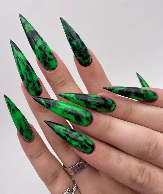 17 Vibrant Lime Green Nail Ideas for a Bold and Trendy Look