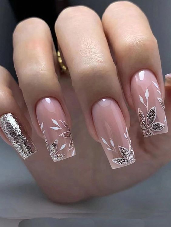 19 Stunning Silver Nail Design Ideas for a Dazzling Look