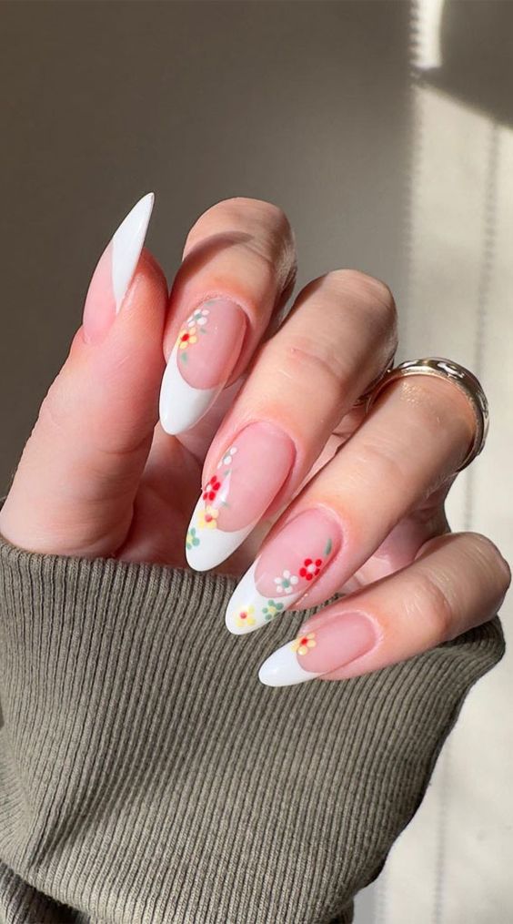 17 Chic Long Round Nail Ideas