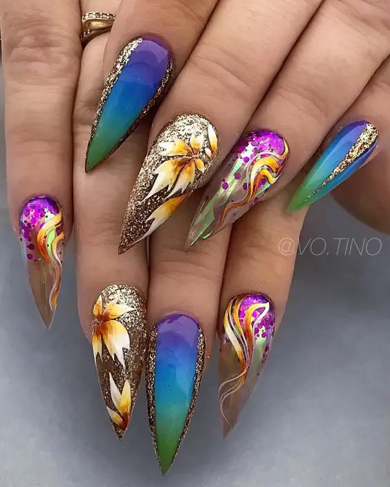 15 Vibrant and Colorful Chrome Nail Design Ideas - thepinkgoose.com