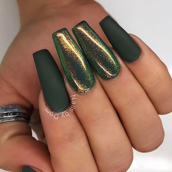 17 Stylish Dark Winter Nail Colors for 2023-2024