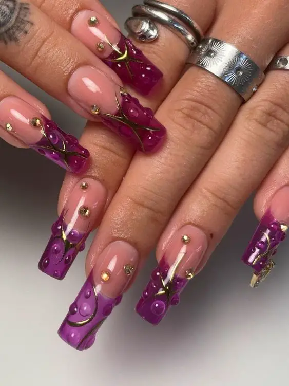 15 French Winter Nail Ideas for 2023-2024