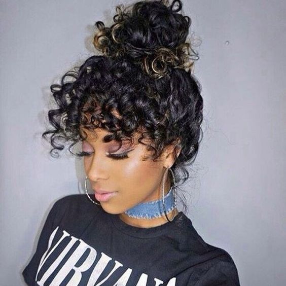 19 Chic Winter Hairstyles for Curly Hair 2023-2024