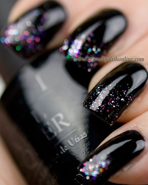 17 Stylish Dark Winter Nail Colors for 2023-2024