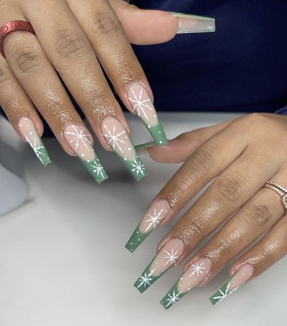 15 French Winter Snowflake Nail Ideas for 2023-2024