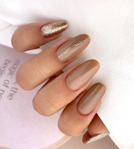 Natural Winter Nail Colors 2023-2024: 15 Timeless Ideas
