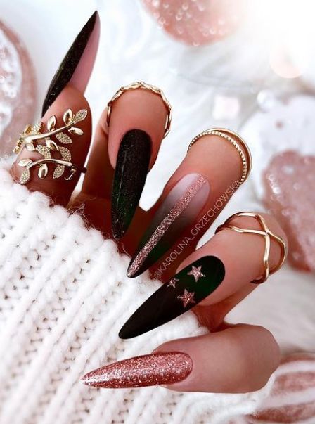New Year Nails 2024: 17 Trendy Ideas to Welcome the Year with Style