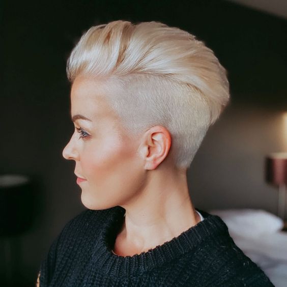 Women Haircut Side Part 2024: Top 15 Stylish Ideas