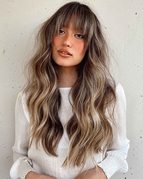 15 Stylish Haircuts for Thick Hair 2024 - Ideas for Short, Medium, and ...
