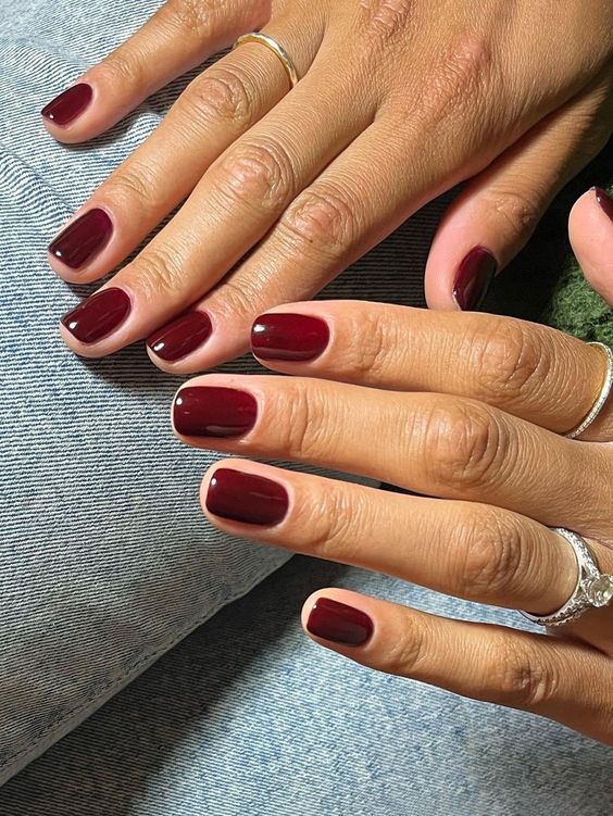 17 Stunning Solid Color Nail Ideas for Winter 20232024