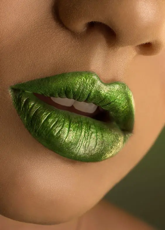 New Year's Makeup Green 2024: 19 Fresh Ideas to Kickstart the Year