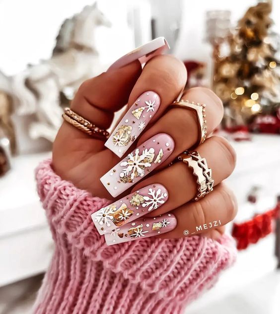 New Year's Nail Designs 2024: 19 Creative Ideas to Sparkle in Style