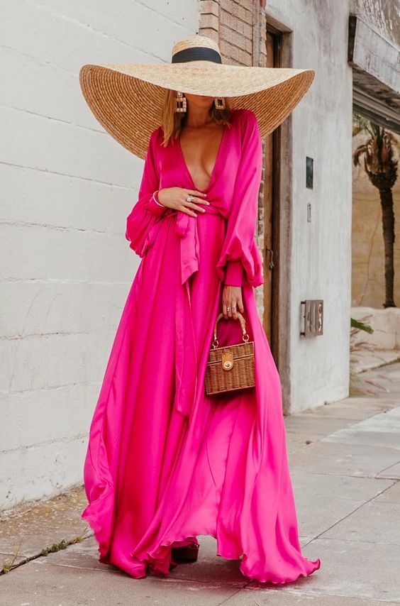 Maxi Dress Magic: Embracing the 2024 Trends for Timeless Elegance and Bold Statements