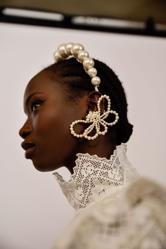 Empowering Elegance: Top Hairstyles for Black Women in 2024